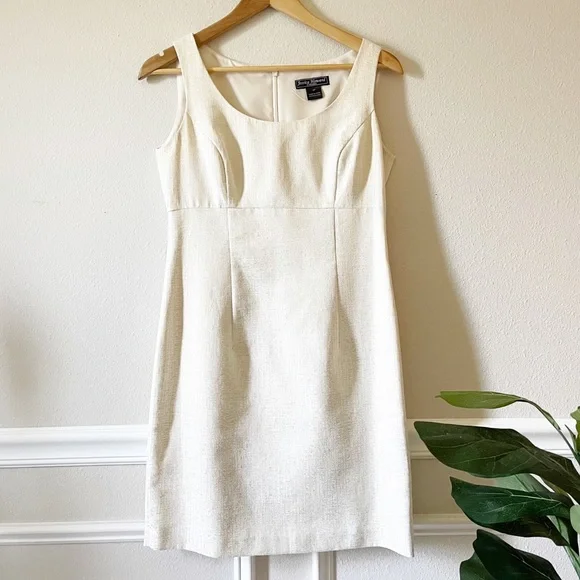 Jessica Howard Dresses | Jessica Howard Gold Cream Sheath Dress | Color: Cream/Gold | Size: 4p | Ester0416'S Closet